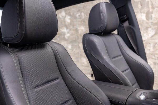 GLEクラス GLEクーペ400d4マチック スポーツ 4WD