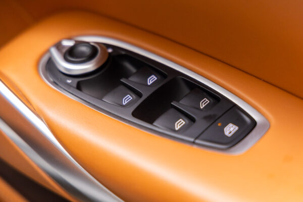 DBX 4.0 4WD