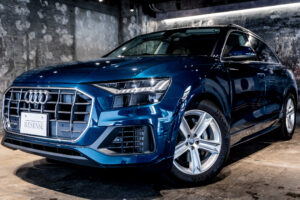 Q8 55TFSIクワトロ デビューパッケージ ラグジュアリー 4WD