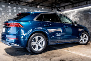 Q8 55TFSIクワトロ デビューパッケージ ラグジュアリー 4WD