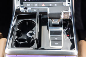 Q8 55TFSIクワトロ デビューパッケージ ラグジュアリー 4WD