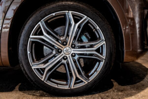 レヴァンテ S グランスポーツ ゼニア ペッレテスータ 4WD