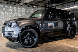 ディフェンダー 110 V8 5.0L P525 4WD