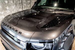 ディフェンダー 110 V8 5.0L P525 4WD