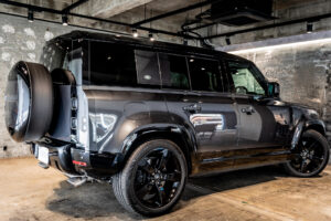 ディフェンダー 110 V8 5.0L P525 4WD