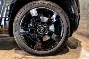 ディフェンダー 110 V8 5.0L P525 4WD