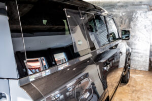 ディフェンダー 110 V8 5.0L P525 4WD