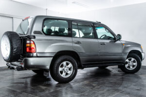 ランドクルーザー100 VX 4WD