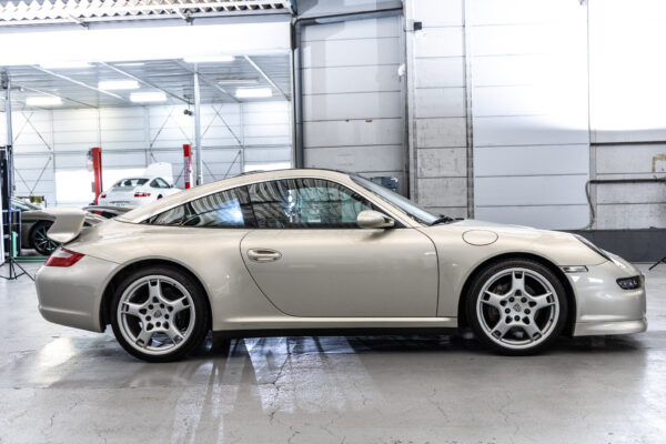 911 タルガ4 ティプトロニックS 4WD