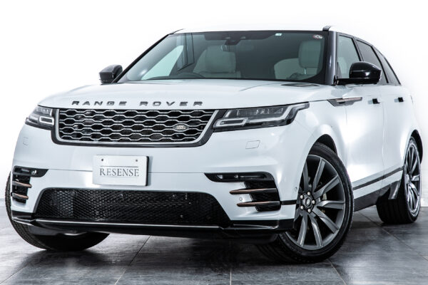 レンジローバーヴェラール Rダイナミック SE P300 4WD