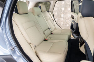 レンジローバー ヴォーグ(ディーゼル258PS) 4WD