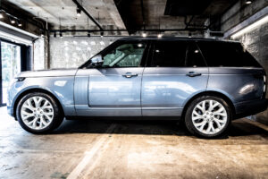 レンジローバー ヴォーグ(ディーゼル258PS) 4WD