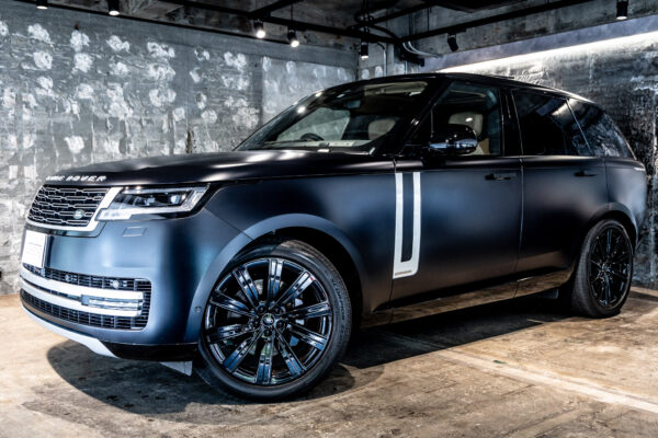 レンジローバー オートバイオグラフィ3.0L D300 SWB 4WD