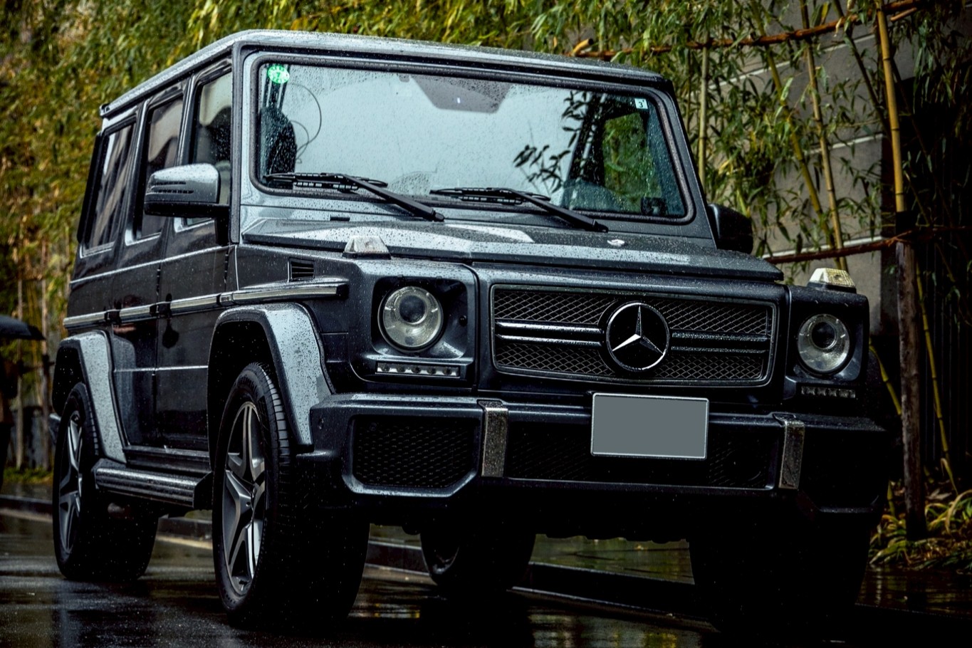 超希少 1/12 ベンツ Mercedes Benz G65 AMG V12 黒 1/12 GT Spirit Mercedes-Benz G-Class G65 AMG V12 Biturbo
