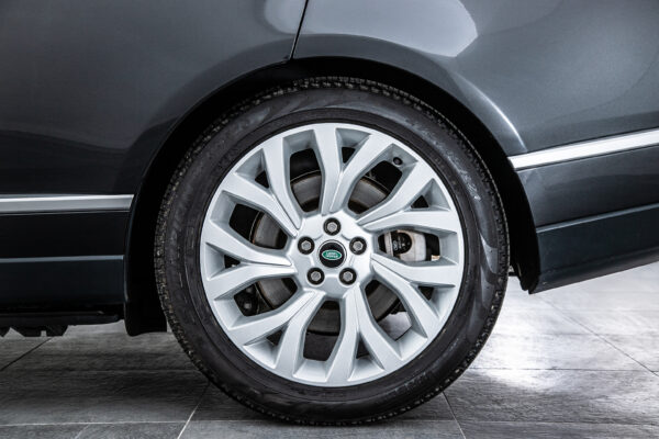レンジローバー オートバイオグラフィ P400e (PHEV 404PS) 4WD