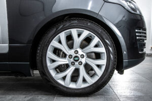 レンジローバー オートバイオグラフィ P400e (PHEV 404PS) 4WD