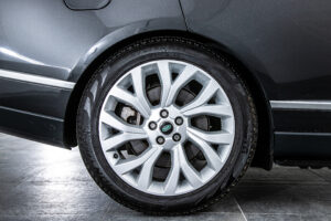 レンジローバー オートバイオグラフィ P400e (PHEV 404PS) 4WD