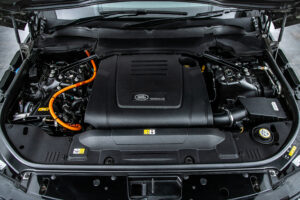 レンジローバー オートバイオグラフィ P400e (PHEV 404PS) 4WD