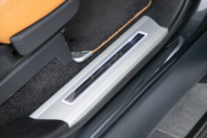 レンジローバー オートバイオグラフィ P400e (PHEV 404PS) 4WD
