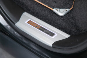 レンジローバー オートバイオグラフィ P400e (PHEV 404PS) 4WD