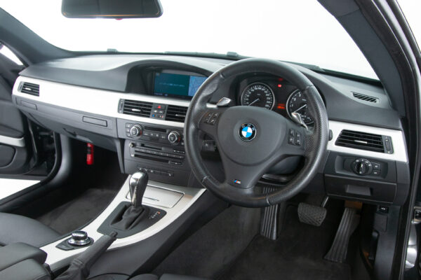 335i クーペ MスポーツPKG