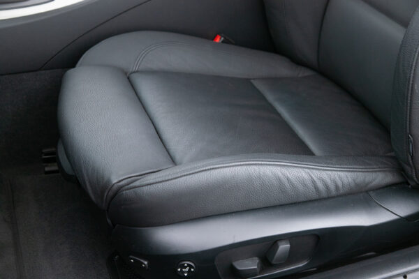 335i クーペ MスポーツPKG