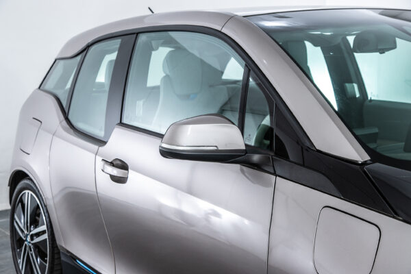 i3 レンジエクステンダー 装備車