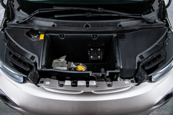 i3 レンジエクステンダー 装備車