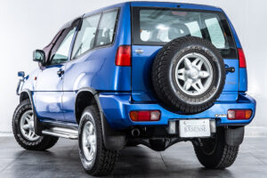 ミストラル ショート ディーゼルターボ タイプR 4WD