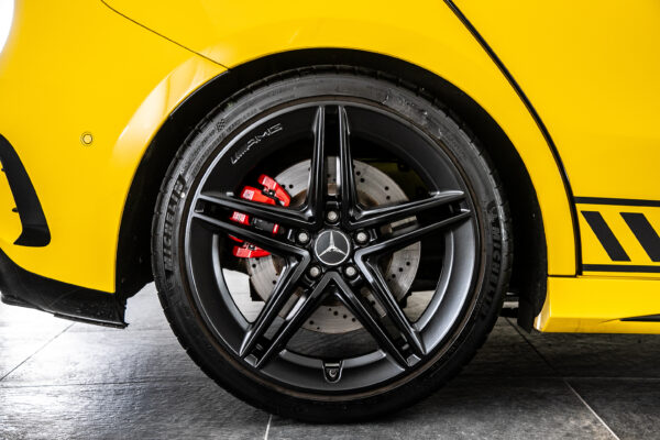 A45S 4マチック+ エディション1