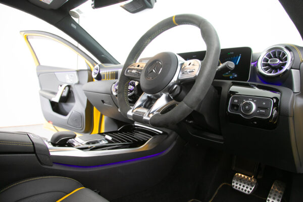 A45S 4マチック+ エディション1