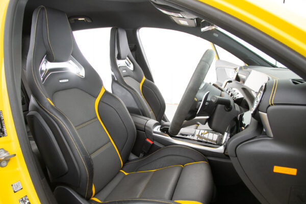 A45S 4マチック+ エディション1