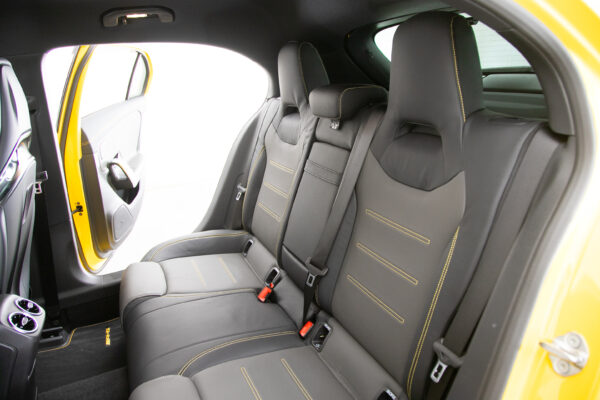 A45S 4マチック+ エディション1