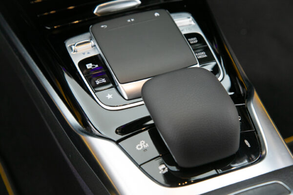 A45S 4マチック+ エディション1