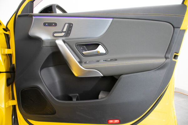 A45S 4マチック+ エディション1