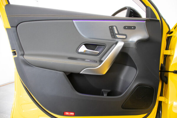 A45S 4マチック+ エディション1