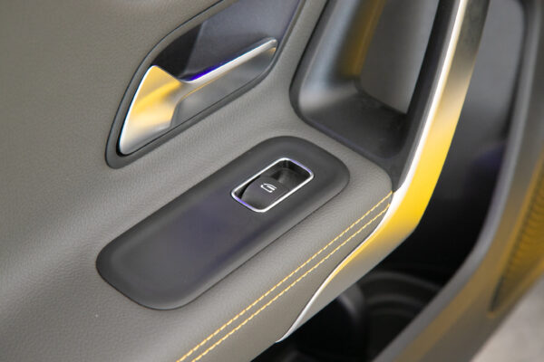 A45S 4マチック+ エディション1