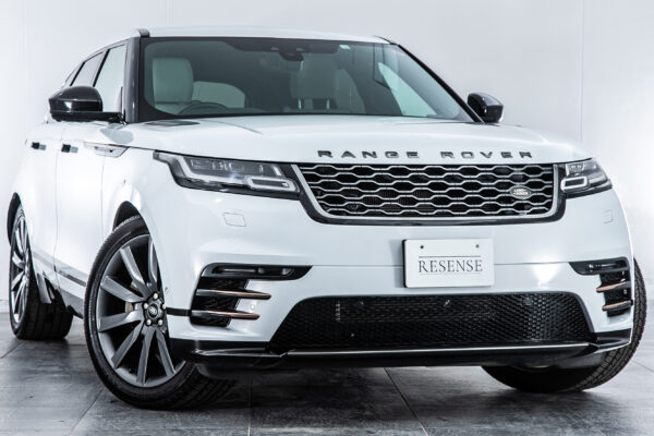レンジローバーヴェラール Rダイナミック SE P300 4WD