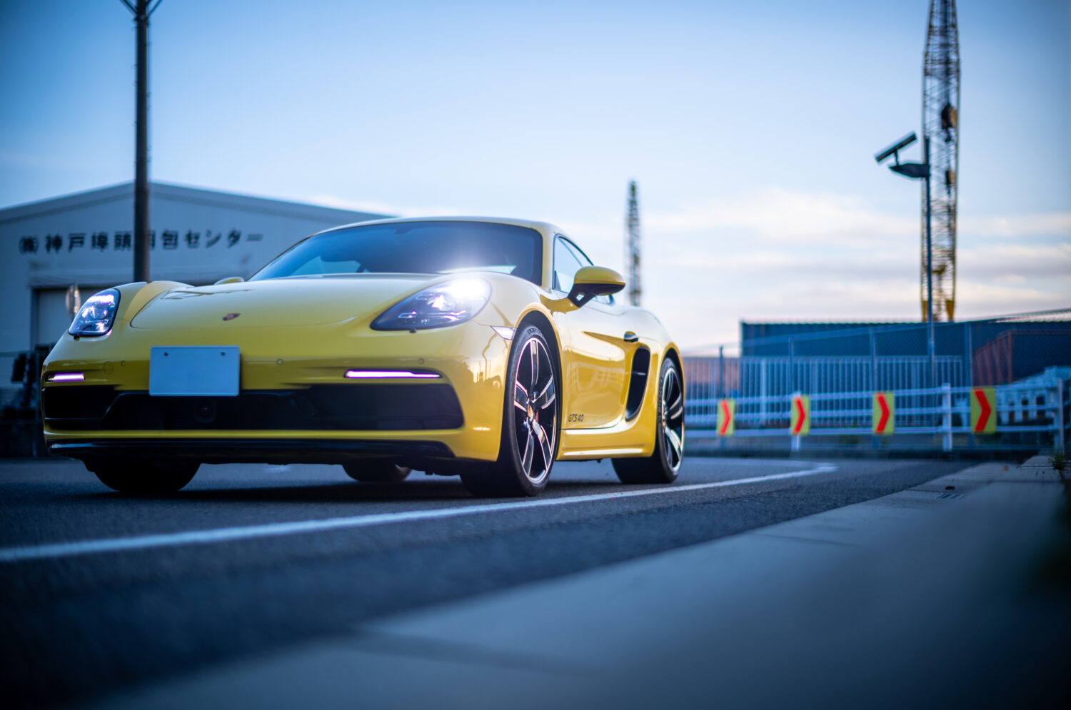 ポルシェ718ケイマンGTS 4.0 PDK（MR/7AT）もうこいつ最高かよ