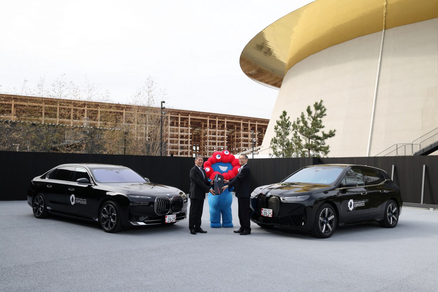 バーレーン　関西万博　ウード　vip gift c1c8675cc87ca3a1f5e5e90801e10b