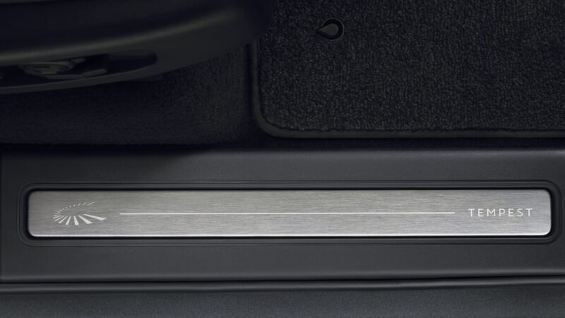 ランドローバー・ディスカバリーに2026年モデル　限定グレード「ジェミナイ」も