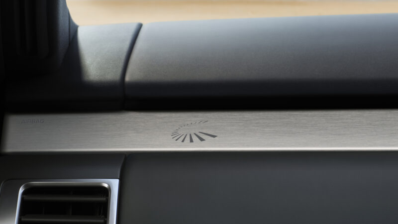 ランドローバー・ディスカバリーに2026年モデル　限定グレード「ジェミナイ」も