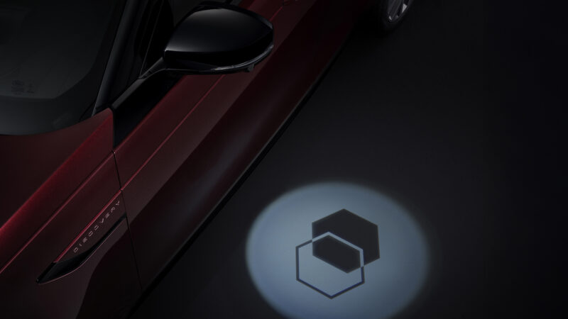 ランドローバー・ディスカバリーに2026年モデル　限定グレード「ジェミナイ」も