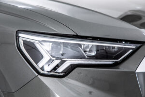 Q3 スポーツバック35TFSI Sライン