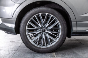 Q3 スポーツバック35TFSI Sライン