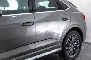 Q3 スポーツバック35TFSI Sライン