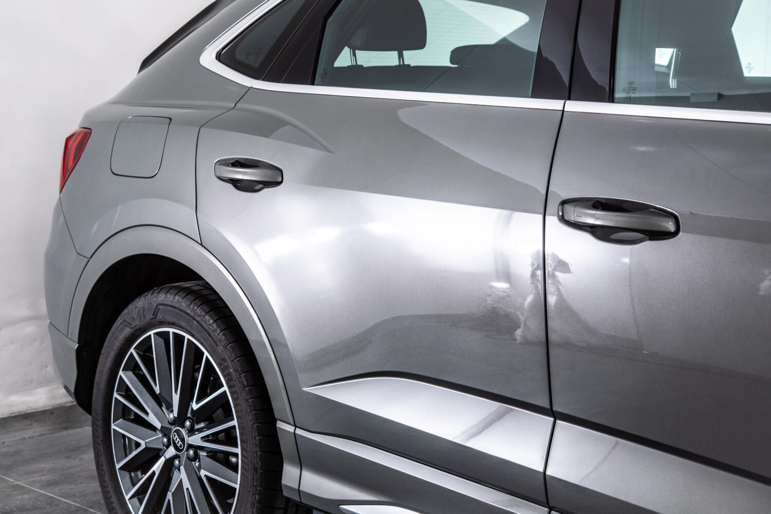 Q3 スポーツバック35TFSI Sライン
