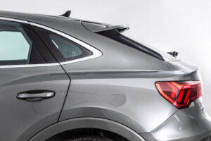 Q3 スポーツバック35TFSI Sライン