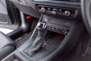 Q3 スポーツバック35TFSI Sライン