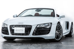 R8 スパイダー FSIクワトロ 4WD